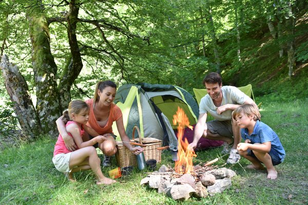 Comment profiter pleinement de la beauté du Lac de Serre Ponçon en tant que campeur ?